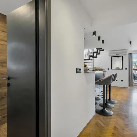 Sanja Center Appartement Makarska